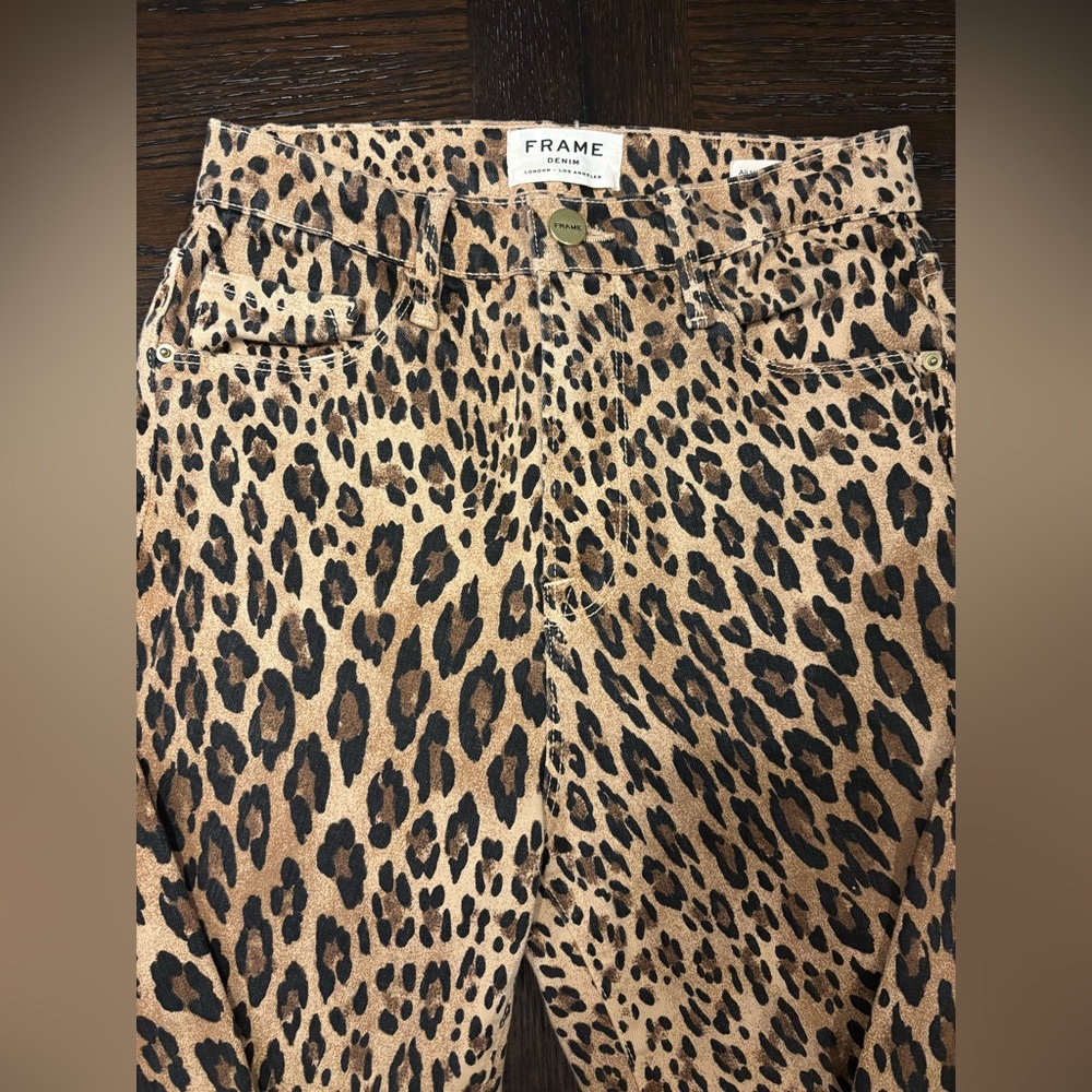 FRAME ali leopard print high-rise cigarette jean. EUC cheetah leopard jeans - Picture 6 of 6